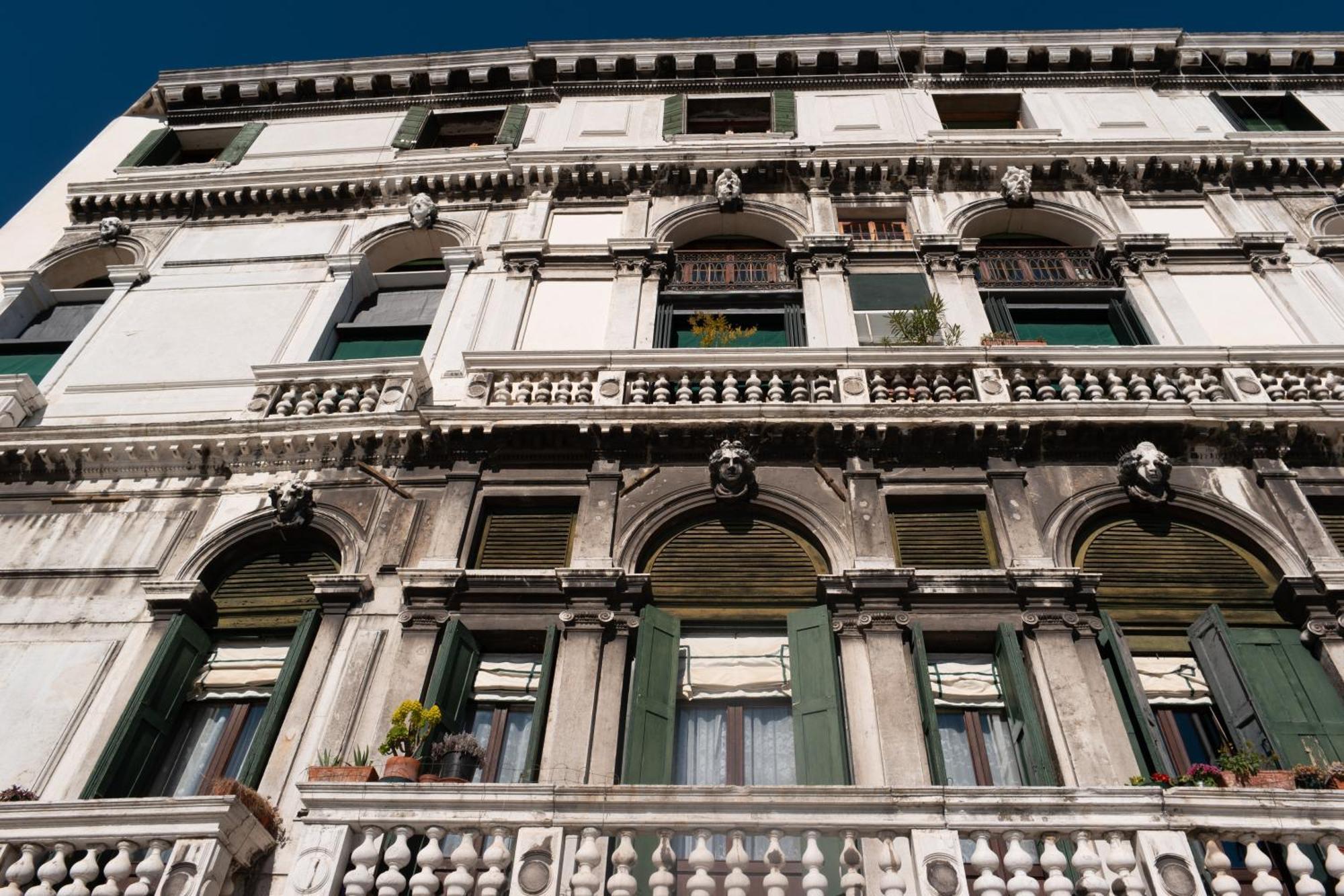 Rousseau'S Apartment Veneza Exterior foto