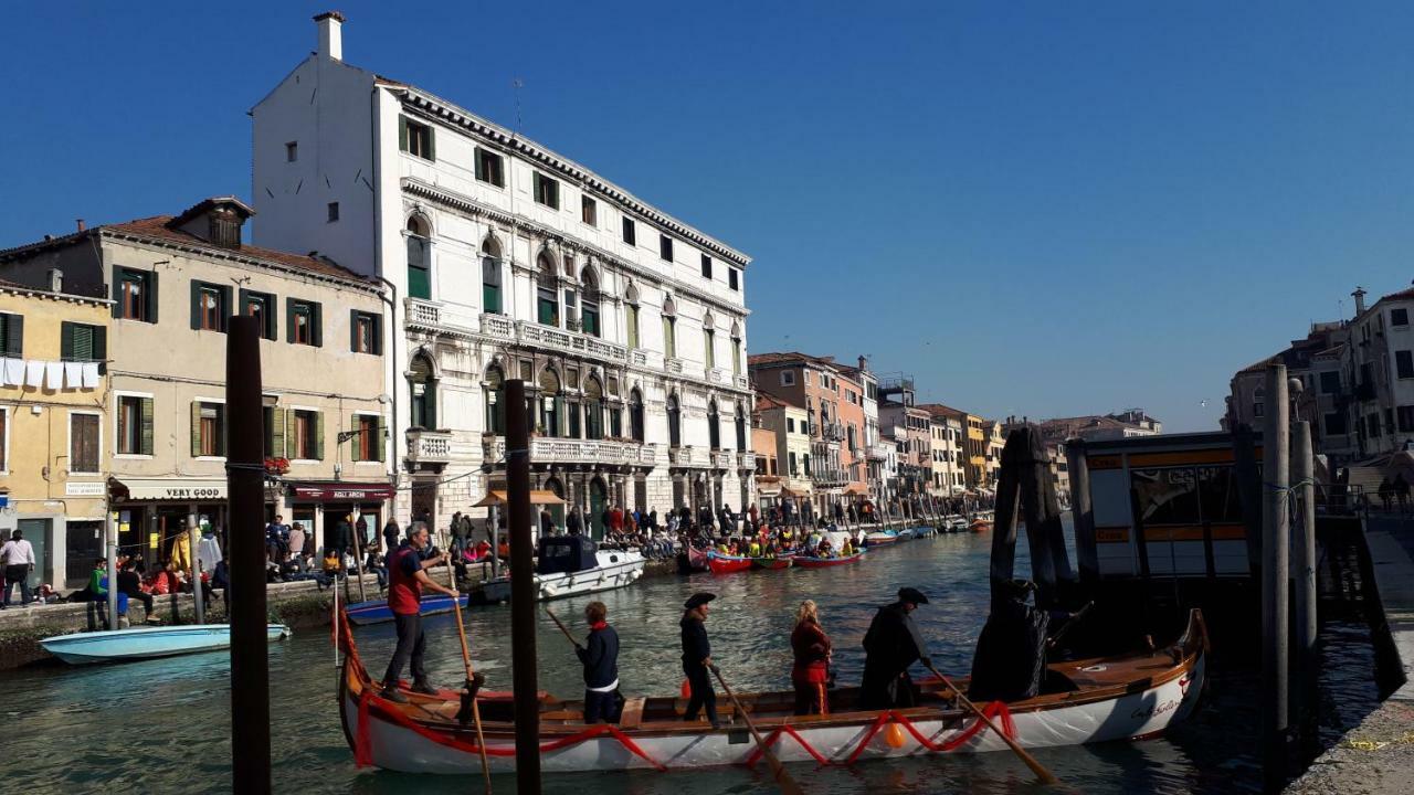 Rousseau'S Apartment Veneza Exterior foto